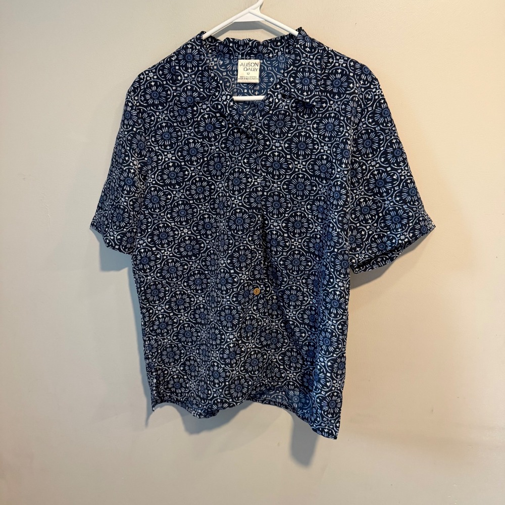 Allison Daley Womens Navy Blue White Geometric Medallion Button Down Shirt 12